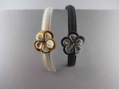 Cerchietto con fiore in pile bicolor con strass BSW-512