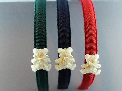 Cerchietto con orsetto di ciniglia con fiocco BSW-09