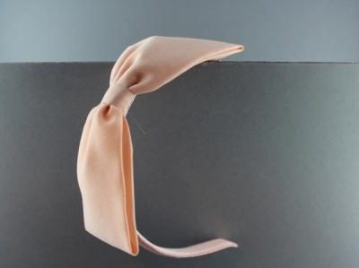 Cerchietto con fiocco in cady di seta centrale cm. 16 BSC-823