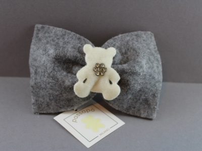 Molletta con fiocco in feltro con orsetto in velluto con strass MLW-186/F